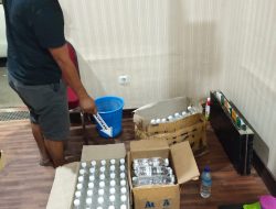 90 Botol Miras Jenis Arak Beserta Pemiliknya Diamankan Polisi