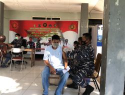 Pangkalan TNI AL Maumere Gencarkan Vaksinasi Tahap II
