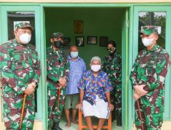 Peringati HUT Ke-76 TNI, Korem 071/Wijayakusuma Vaksinkan Lansia dan Disabilitas Door to Door