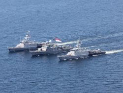 TNI AL Latihan Tempur di Laut Sulawesi