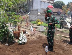 Dandim Sleman Lepas Jenazah Kolonel (Purn) Petrus Kota Ginting Suka