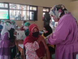 750 Warga Sinduharjo Melaksanakan Vaksin Covid 19″