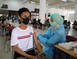 Kodim 0732/Sleman Laksanakan Serbuan Vaksinasi di Kampus ITNY
