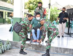 Babinsa Bantu Penyandang Disabilitas Penerima BTPKLW Melalui Kodim Sragen