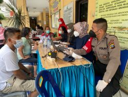 Polsek Medan Timur Jemput Bola Ajak Warga Ikut Vaksinasi