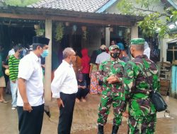 Dandim 1608/Bima Tinjau Langsung Pemberian Vaksin Pada Warga Asakota Kota Bima