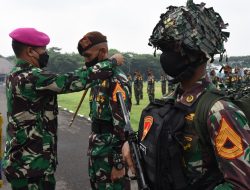 Gubernur AAL Lepas 129 Taruna AAL Tingkat ll