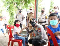 Kasih Sayang Kapolda Sumut Kepada Anak-Anak Yang Ditinggal Orang Tuanya