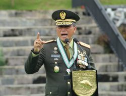 Kodam XVIII/Kauari Upacara Peringatan Hari Pahlawan