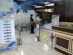 Antisipasi DBD di Musim Penghujan, AAL Lakukan Fogging
