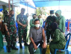 Dandim 1417/Kendari Kunjungi Serbuan Vaksinasi Covid-19 di Koramil 1417-03/Lambuya