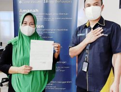 ASABRI Serahkan Manfaat JKM Dan Pensiun Pertama Kepada Ahli Waris