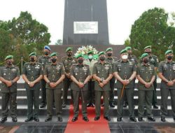 Peringati Hari Juang TNI, Korem 071/Wijayakusuma Ziarah Makam Pahlawan