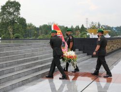 Kasad Pimpin Ziarah di TMPNU Kalibata