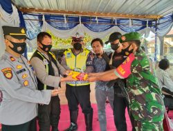 Pastikan Kondisi Prima, Dokkes Polres Bima Cek Kesehatan Personil Pospam Nataru