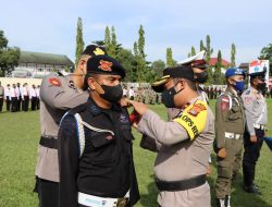 Siap Amankan Natal dan Tahun Baru, Polres Sumbawa Laksanakan Apel Gelar Pasukan