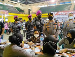 Vaksinasi Serentak Yonif 8 Mar Harimau Putih Bersama Polres Langkat