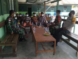 Jelang Natal dan Tahun Baru, Satgas Pamtas Yonif 126/KC Gelar Rakor dengan Koramil dan Polsek Setempat
