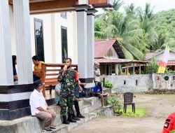 Menghindari Hoax Satgas Yonif RK 732/Banau Berikan Penyuluhan Vaksin Kepada Masyarakat