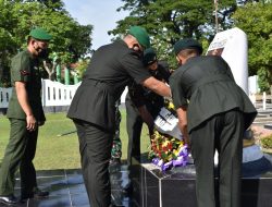 Peringati Hari Juang TNI AD, Kodim Sragen Ziarah ke Taman Makam Pahlawan