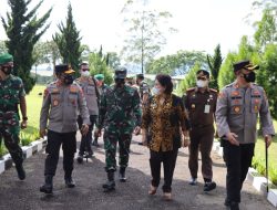Kapolda Sumut dan Kasdam I Bukit Barisan Pantau Vaksinasi Serentak Indonesia di Karo
