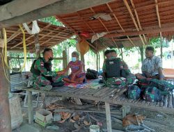 Silaturahmi Ke Rumah-Rumah Warga, Satgas Pamtas RI-PNG Yonif 711/Raksatama Sekaligus Berikan Pengobatan Gratis Di Perbatasan