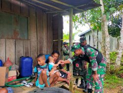 Pelayanan Kesehatan Door to Door Satgas Yonif 126/KC Kepada Warga Papua