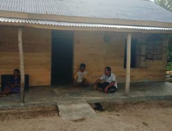 Sekalipun Hari Libur Kades Sumber Rejeki Kecamatan Karang Agung Ilir Kabupaten Banyuasin Blusukan Ke Rumah Warga