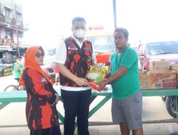 Ketua MPC Pemuda Pancasila Kab OKI Beri Bantuan Kebakaran Rumah