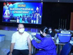 AAL Gelar Vaksinasi Lanjutan Di Poltekpel Surabaya