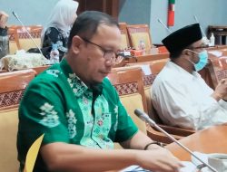 H. Muhamad Nur Purnamasidi menilai Draft RUU Pendidikan dan Layanan Psikologi, Satu Nafas Revolusi Mental Presiden Jokowi