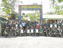 Berhasil Menyelamatkan Warga dan Menerima Senjata Rakitan Secara Sukarela, Satgas Pamtas RI-PNG Menerima Penghargaan