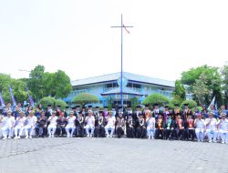 Rapat Terbuka Senat Universitas Hangtuah Dalam Rangka Wisuda Ke 56 Program Strata I dan Diploma III Strata II
