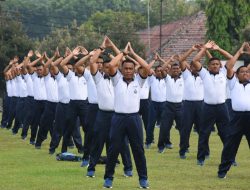 Ajak Pola Hidup Sehat, Dankodiklatal Olahraga Bersama Prajurit dan Siswa Kodikmar