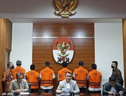 Bupati Bangkalan Dan 5 Kepala Dinas Ditangkap KPK