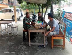 Curah Hujan Cukup Tinggi Babinsa Berikan Himbauan Untuk Waspada Kepada Warga Binaan