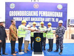 Danlantamal XII Pontianak Tekan Tombol Sirene Tanda Dimulai Groundbreaking Pembangunan RSAL Tingkat III Pontianak