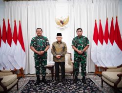 Wapres Ma’aruf Amin Terima Kunjungan Panglima TNI dan KSAL di Rumah Dinas, Jakarta