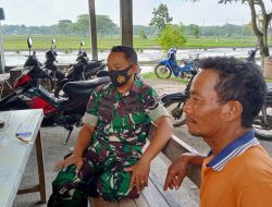 Cuaca Ekstrim, Babinsa Imbau Warga Agar Hati-Hati dan Waspada