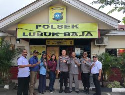 Kapolsek Lubuk Baja Menerima Kunjungan Dari Panitia PPK Lubuk Baja Dalam Rangka Silaturahmi