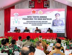 Silaturahmi Bareng Masyarakat di Papua Barat, Kapolri : TNI-Polri Solid dan Siap Kawal Program Pemerintah