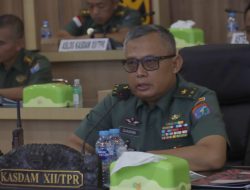 Kasdam XII/Tpr Pimpin Rapat Evaluasi Operasi Pamtas RI-Malaysia