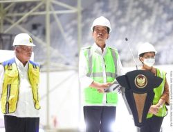 Presiden Jokowi Topping Off IMS GBK Arena Tertutup Multifungsi Terbesar di Indonesia