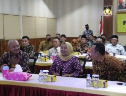 TNI Polri dan Forkopimda Sleman Nobar Wayang Orang Pandawa Boyong