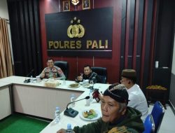 Polres Pali Bersama Wakil Bupati Nobar Pagelaran Wayang Orang
