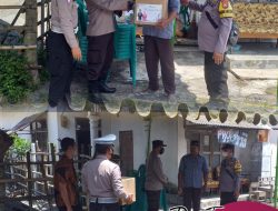 Melalui Polsek Ngunut, Kapolres Tulungagung Berikan Bansos Kepada Keluarga Korban Meninggal Dunia