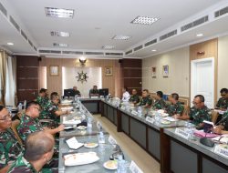 Itjenal Awali Reviu Laporan Keuangan TNI AL Semester II TA 2022 Di Kodiklatal