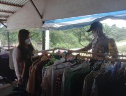 Berikan Edukasi Bripka Yani Sambangi Pedagang Pasar Tumpah
