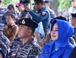 Gubernur AAL Hadiri Pengukuhan Pesud dan Helikopter