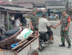 Babinsa Musuk Komsos Dengan Ojek Pangkalan